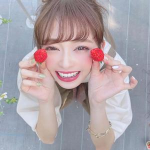 山崎 亜也香さんの写真