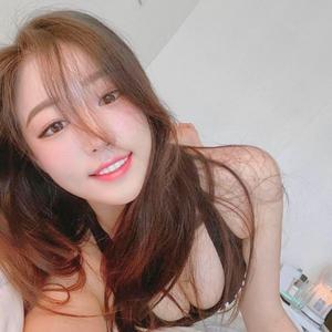 垣花 奈実さんの写真