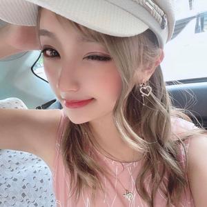 藪内 優樹菜さんの写真