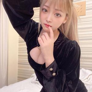 草柳 莉佳子さんの写真