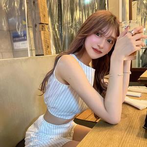 知名 優里菜さんの写真
