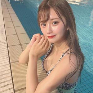 坪山 麻梨絵さんの写真