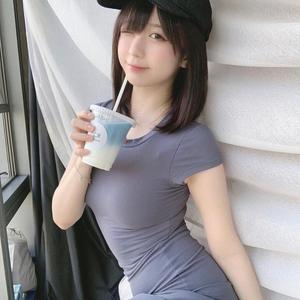 占部 愛理さんの写真