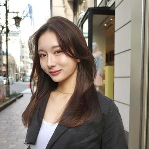 尾中 彩美さんの写真