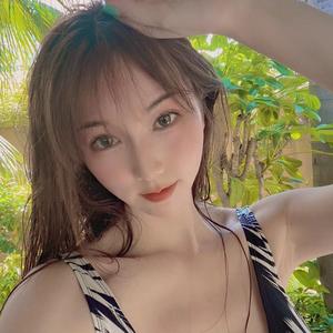高岸 梨枝子さんの写真