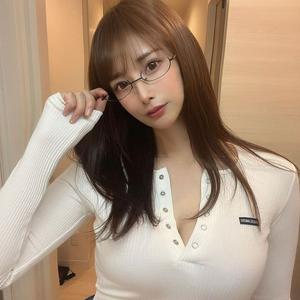 蓮見 里緒菜さんの写真