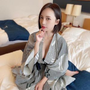 新妻 絵梨子さんの写真