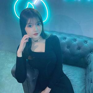 高島 菜々さんの写真