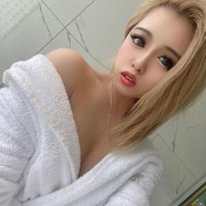 長根 紗希子さんの写真
