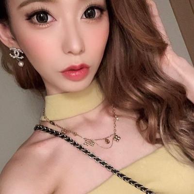 新津 史乃さんの写真