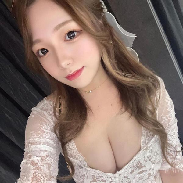 花山 香里奈さんの写真