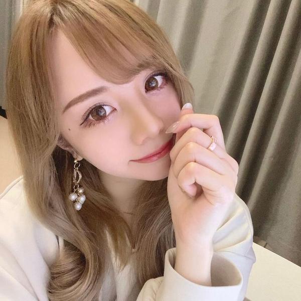 蛯原 麻理奈さんの写真