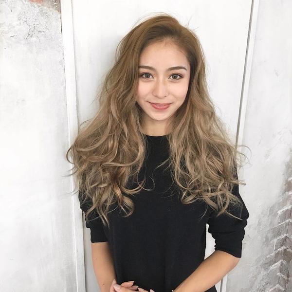 市井 麻理恵さんの写真
