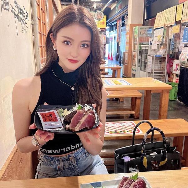 篠崎 菜々花さんの写真