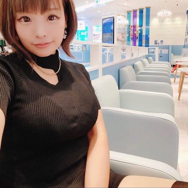 栗原 奈那子さんの写真