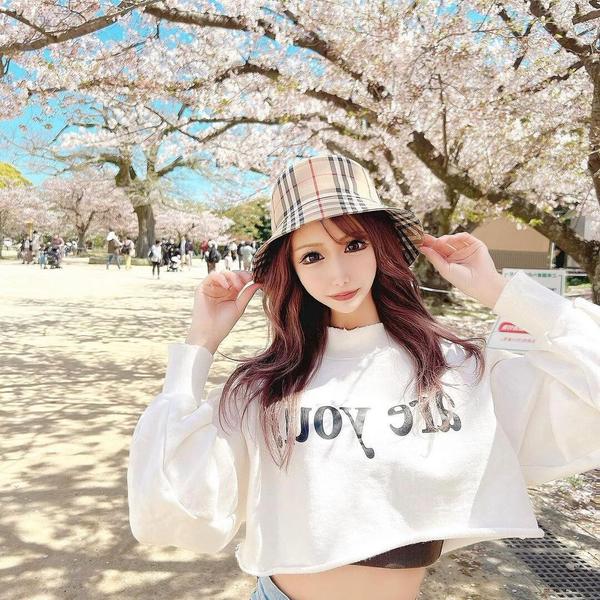 石野 絵理奈さんの写真