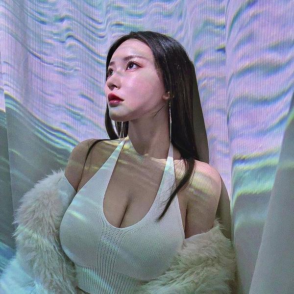 新名 希実さんの写真