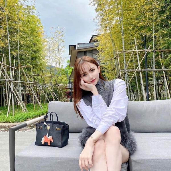 穐山 杏里さんの写真
