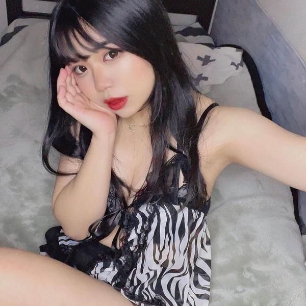 篠塚 彩佳さんの写真