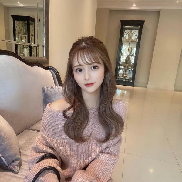 新地 菜美恵さんの写真