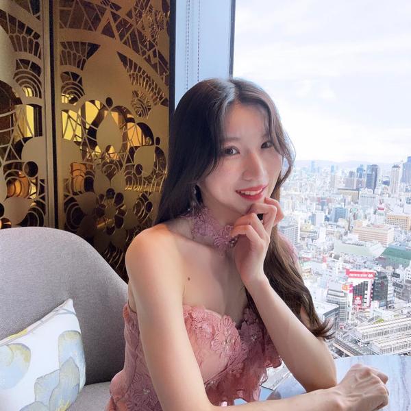 花輪 菜々子さんの写真
