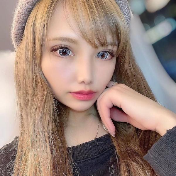 亀山 優里奈さんの写真