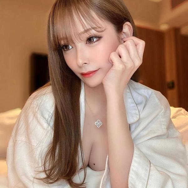 小菅 麻莉絵さんの写真